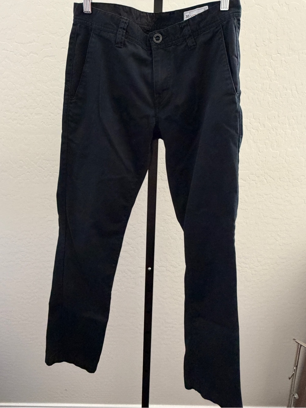 Volcom Black Slim Straight pants 30x30